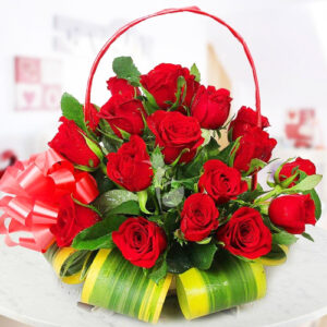 red roses basket